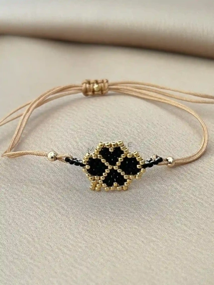 Solo Clover Handmade Bracelet Nocturnal Black - Wholesale Beaded Bracelet | Handmade Jewelry
