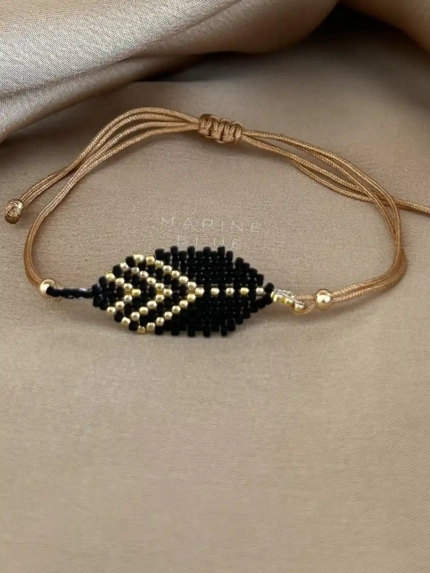 Solo V Leaf Handmade Bracelet Nocturnal Black - Wholesale Beaded Bracelet | Handmade Jewelry
