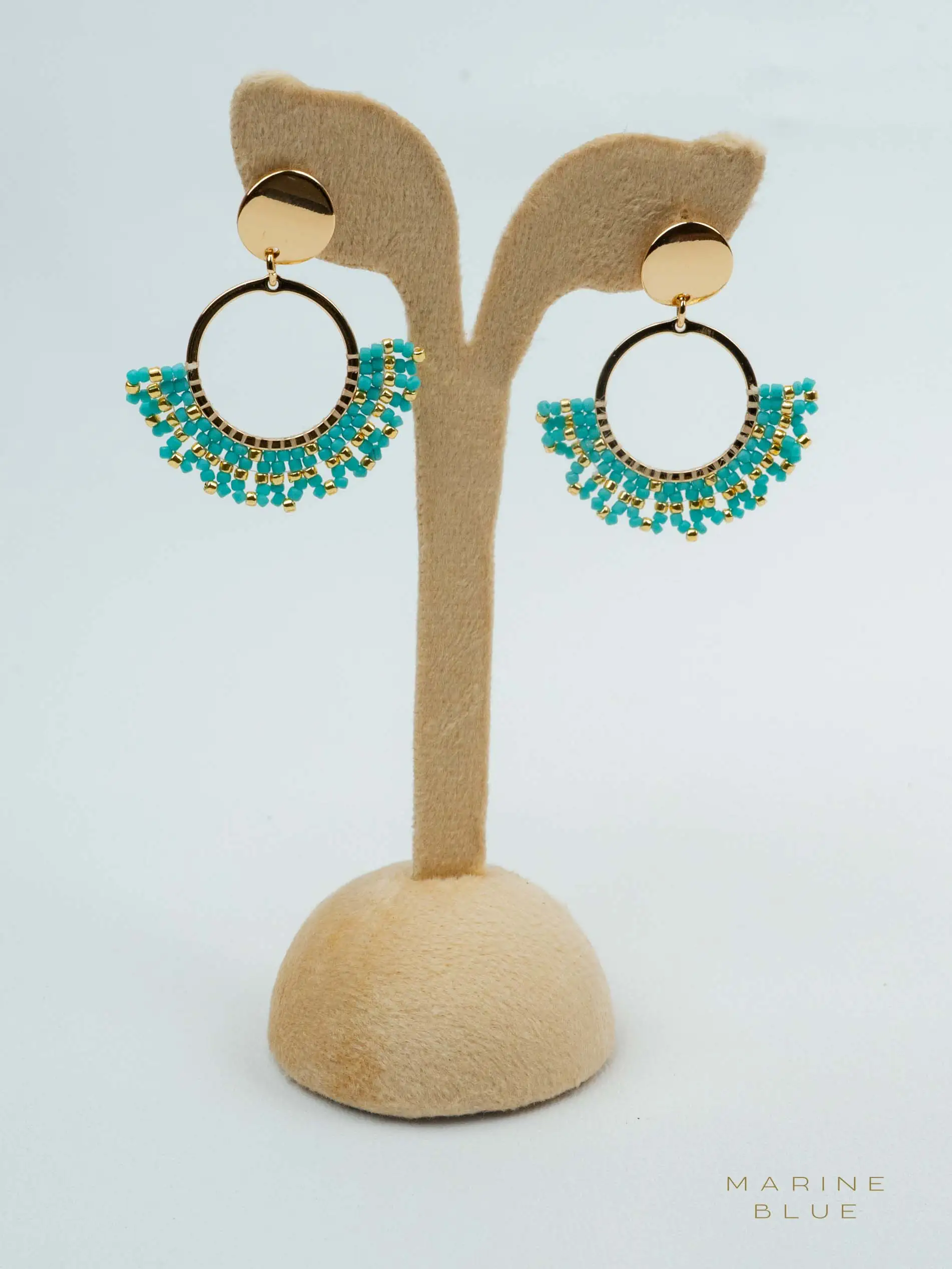 web_solo_crest_arctic_rust Solo Crest Beaded Earrings | Stainless Steel Earrings - Image 1